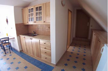 Češka Chata Louka, Eksterier